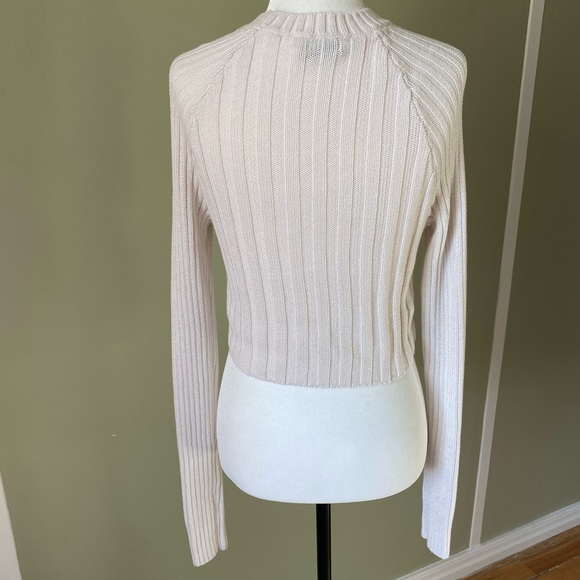 BDG Cropped Sweater - Picture 3 of 4